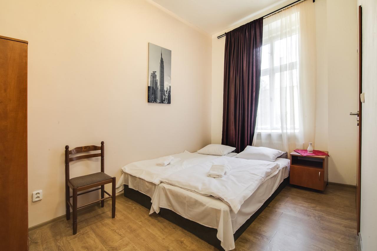 Aparthotel Zarra Praha Bagian luar foto